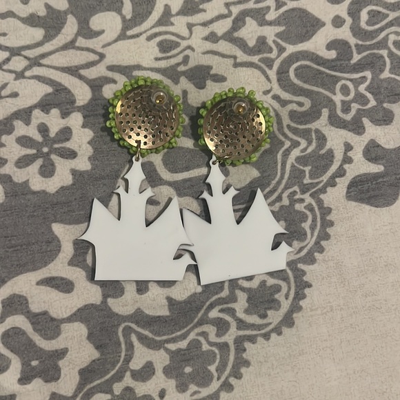 Cora’s Den Haunted House Earrings - Picture 2 of 2
